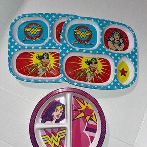 Dc Comic WonderWoman Divided Children’s plates